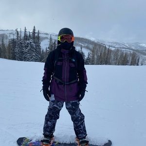 Meet your Posher, Nicholas